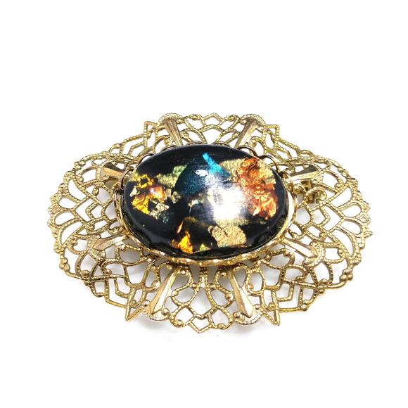 Vintage Lucite Filigree Brooch, Gold Foil, 1960s Jewelry - Picture 10 of 10